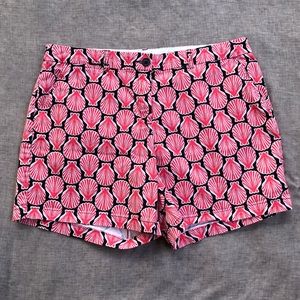 Crown & Ivy Scallop Pattern Shorts